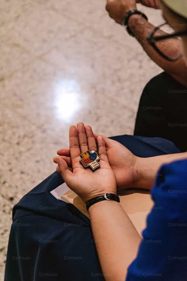 La cruz es la ofrenda de mi corazón - Banco de imágenes católicas - Fotografía por Manuel González Asturias, SJ