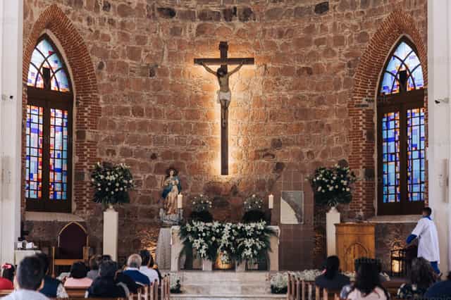 La cruz de Jesús - Banco de imágenes católicas