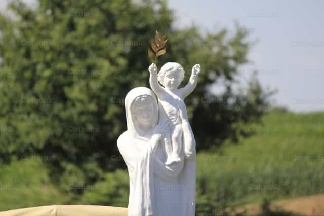Unsere Liebe Frau von Frankreich - Katholische Stockfotos