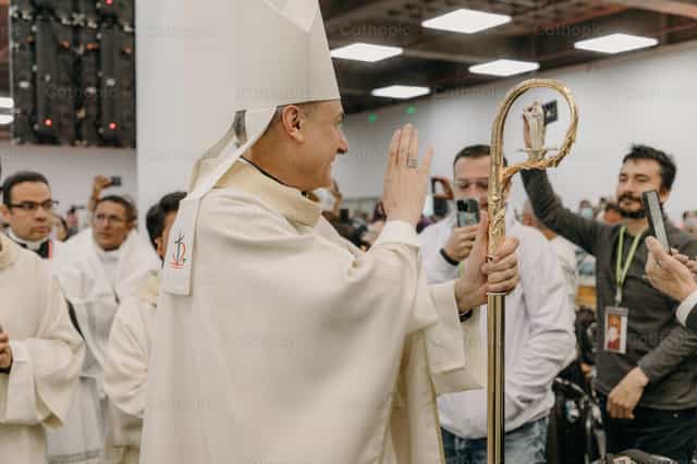 Cardeal Mauro Gambetti - Imagens católicas de stock - Foto de Francisco Xavier Franco Espinoza