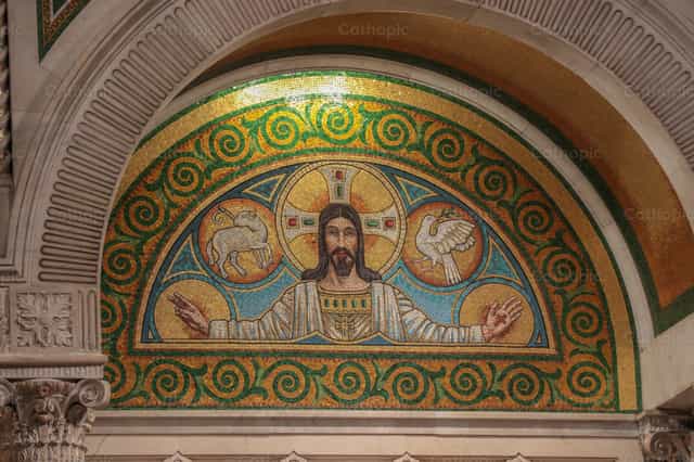Mosaico de Jesús todopoderoso - Banco de imágenes católicas