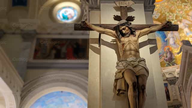 Jesus crucified - Catholic stock images - Photo by Jessica Wong