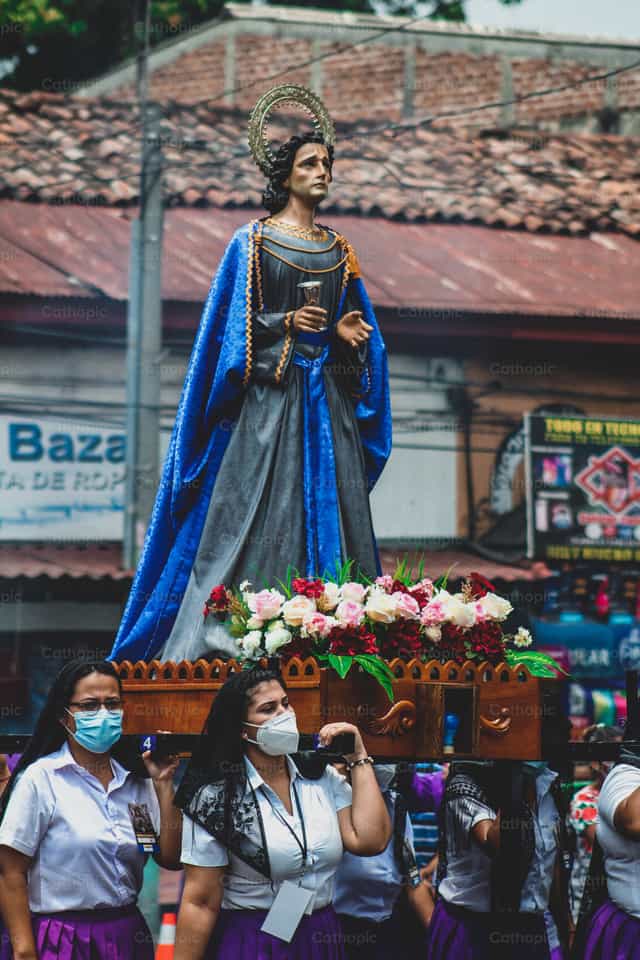 San Juan Apostol - Banco de imágenes católicas