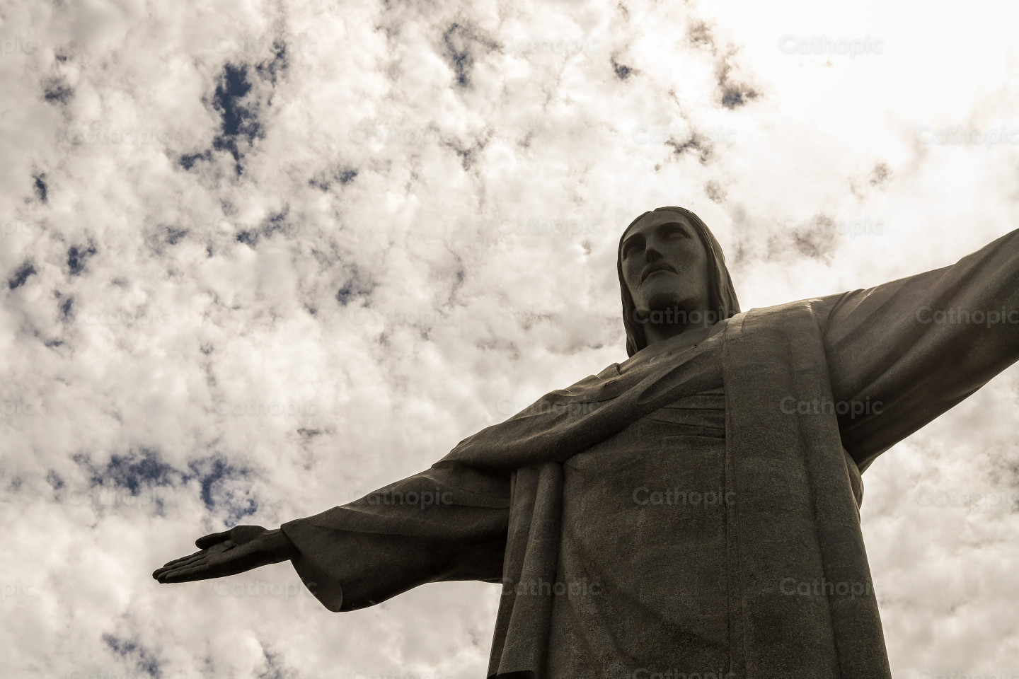 christ the redeemer clouds