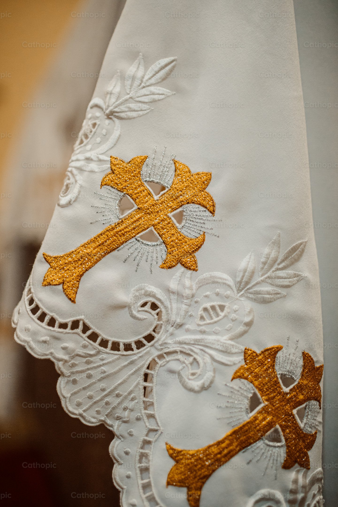 Embroidery photo | Cathopic